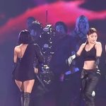 [모두드루와] 오늘공개된 화사 두아<b>리파</b> 피지컬 ㄷㄷ