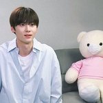 황민현 완벽한 덕업<b>일치</b> 아니냐ㅋㅋㅋ