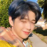 [강다니엘] 와 강다니엘 피부봐