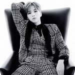 [강다니엘] 강다니엘 터<b>칭</b> 체크수트 볼수있을까?
