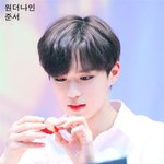 쉽게 변하지 못할 <b>소년미</b>