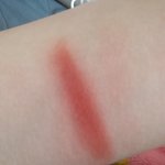 [드루와] <b>hey</b> 퍼스널컬러 잘알들아 이거 무슨 톤이니????