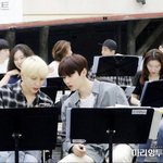 [댓글부탁해] <b>레오</b>랑 황민현 비슷한거 같아 다른거 같아?