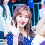 <b>덕심</b>에 불 붙이는 여신 미모