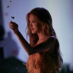 진짜 너무 좋아 <b>특유</b>의 분위기ㅠㅠ