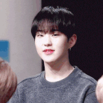 내 최애 진짜 팬한테 대하는게 진심인거 이럴<b>때</b> 보임