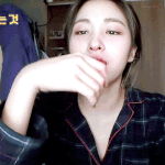 얘들아 내 화장 문제점이 뭘까...?