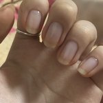 나 <b>손톱</b> 때 낀거같지???
