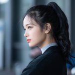 <b>이</b> 여<b>돌</b> 누군지 알아..??1