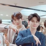 [댓글부탁해] 오늘자 차은우 옹성우 투샷.<b>jpg</b>