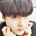 얘 애교살 오진다