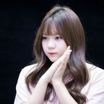 [댓글부탁해] 외모 변천사 젤 심했던 <b>여돌</b> 누구같아?