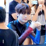 [댓글부탁해] <b>너드</b> 남친 사귀는 애들아 너네도 스킨쉽 너네가 함...