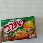 <b>고래밥</b>샀다