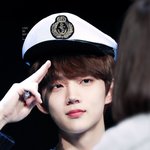대체 <b>안형</b>섭은 데뷔 언제하먀