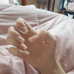 [댓글부탁해] <b>손톱</b> 나부다 긴 사람 있냐?? 엏마나 길어?? 궁금