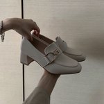 [추반] 얘들아 이 <b>로퍼</b> 어때..? 추반죰