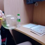 [ㅈㄱㄴ] 독서실에서 친구랑 이러고 있음