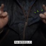 [EXO] 백현이 그럼 <b>흑발</b>하고 찍은게 이걸까?