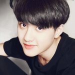 [댓글부탁해] 얘들아 눈동자 색있잖아