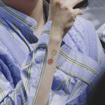 타투있는 <b>조승연</b> 누가 좋아해