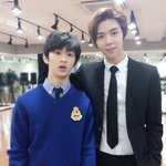 [NCT] 오늘 약간 루키즈 <b>재질</b>