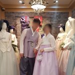 사진추가)혼주한복 연보라로 하겠단 <b>시어머님</b>