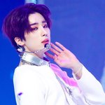 한승우 퍼스트룩 화보 보고가ㅜ
