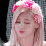 진짜 <b>사나</b>처럼 생기고 싶다