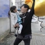 아빠의 나간 허리 찾는 잼잼이
