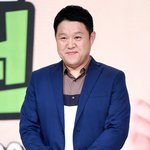 여자친구, 지인 소개로 만난 연하의 비연예인 "<b>진지</b>한 관계"