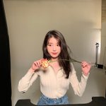 [모두드루와] 어<b>제자</b> 아이유 인스타 업뎃