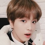 [NCT] 해찬이 이 사진 노란끼 <b>보정</b>한거 있니