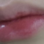 [댓글부탁해] 내 <b>입술</b> 상태 봐줄 사람...