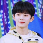 [댓글부탁해] 너넨 본진 말고 진짜 잘생긴 돌 누구인거같음 ?