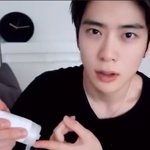 [NCT] 정재현 <b>수분</b>크림 광고 안 들어오나 ㅎㅎ...