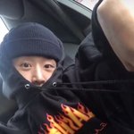 <b>눈썹</b> 스크래치 하고싶다