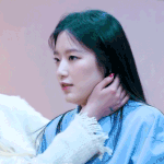 근데 슈화 뭔가 볼살 생기지 않았냐