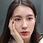 근데 브이앱 얼빡갑은 ㄹㅇ미연인거같음