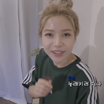 마마무 벌레 장난감으로 보는 리액션 차이