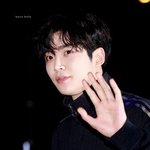 조용한 <b>기품</b>이 퍼지는 男돌
