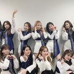 아이즈원 피에스타 안무 스타일 비교.<b>gif</b>