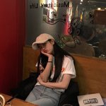 ㅅㅂ다들 피부 하얘지는데 나만 까매지니??