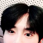 <b>수호</b> 눈 좐나 예쁘네 십얼