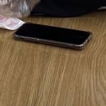 [이것좀봐줘] 이 폰 <b>기종</b> 아시는 분......