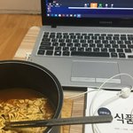 <b>수업</b> <b>시작</b> 5분 <b>전</b>에 라면 끓여먹기