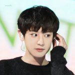 [댓글부탁해] <b>찬열</b> 눈 뭐임 어떻게 하는거야