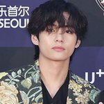 <b>뷔</b>는 왜 자꾸 머리 기르고 파마를 하는거야?