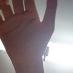 [드루와] 나처럼 <b>팔</b> 들면 휘어 있는 <b>사람</b>?