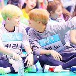 [NCT] <b>준희</b>들아 제발 골라줘 ㅠㅠ
